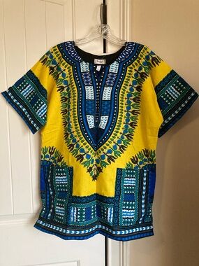 FRESCA DASHIKI Top
SIZE Small 
WOMENS OR MENS
